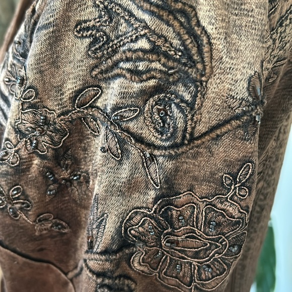 Brown embroidered tapestry jacket - Picture 4 of 7